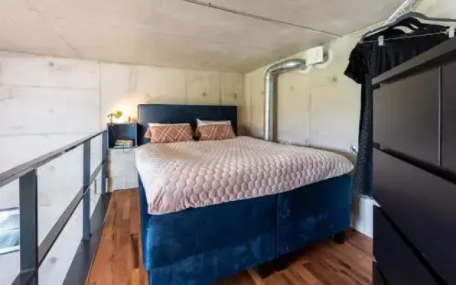 Dream Stay - Modern City Center Loft Near Bus Station