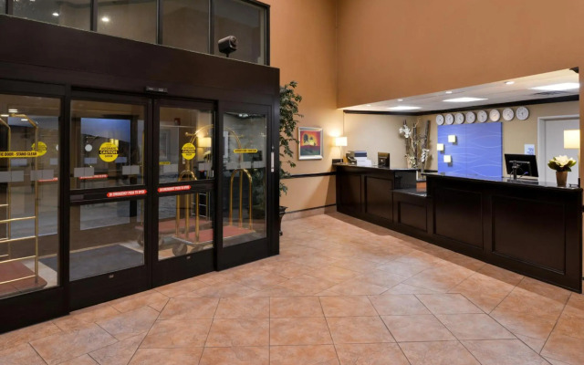 Hotel Chino Hills