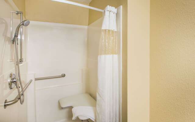 Ramada by Wyndham Sioux Falls