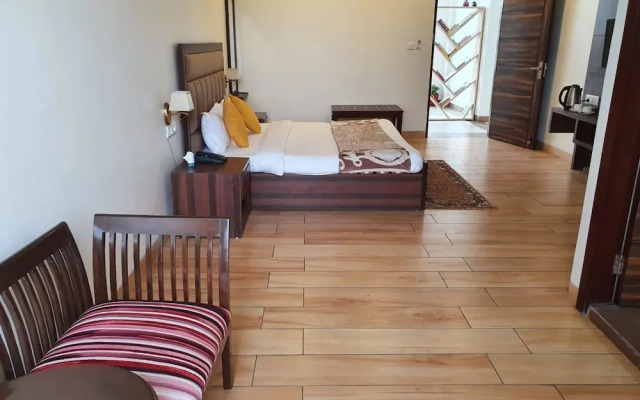 Serene Suites