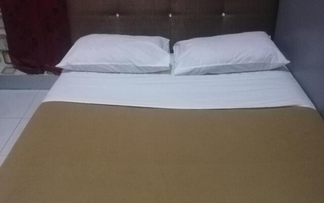 SPOT ON 90095 Slk Hotel