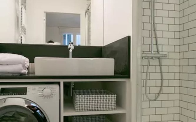 Joie Paris St. Germain-des-Prés / Jardin Luxembourg