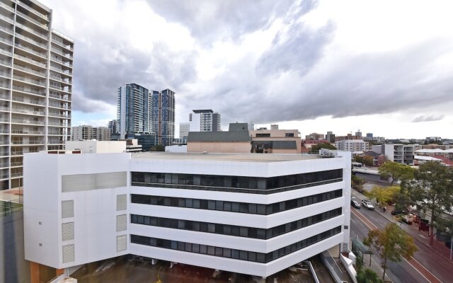 East Perth 2 x 1 Trendy Apartment