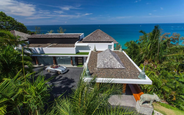 Bluesiam Villa