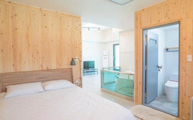 Yeongwol The Box Pension