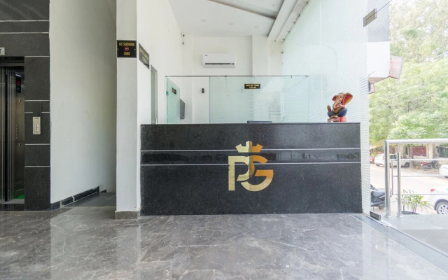 Capital O 44225 Neem Leaf