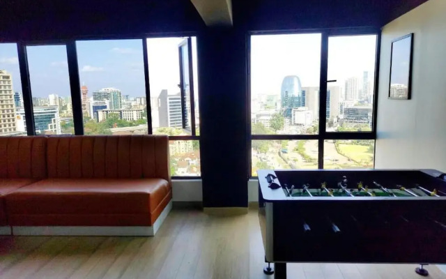 Luxurious Nairobi Condo With Rooftop Pool & Gym