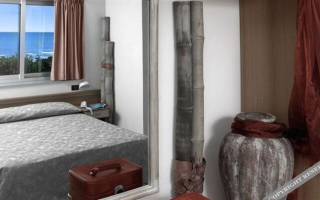 Altamarea Residence & Family Hotel