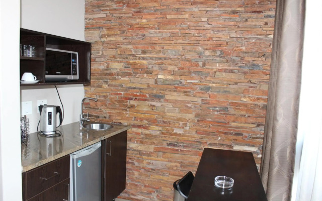 Alcazaba Lodges