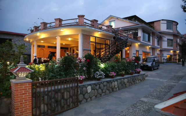 Mount Kailash Resort