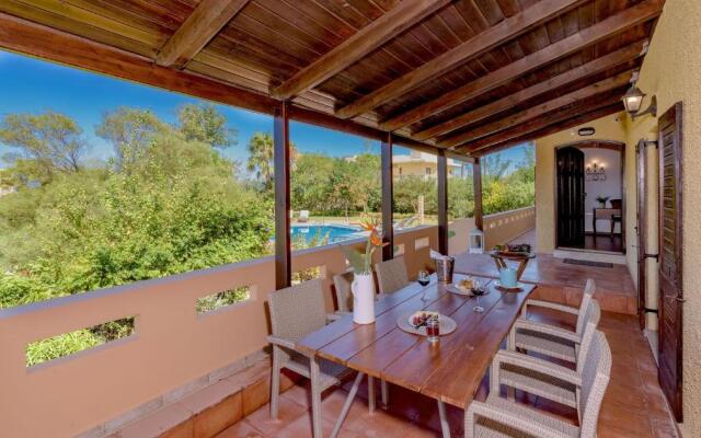 Exclusive Crete Villa Villa Alexia 4 Bedrooms Large Lawned Gardens Chania