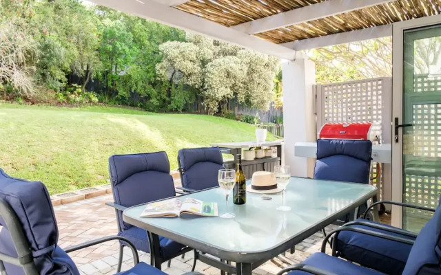 Charming Home With Mountain Views at Rivendell