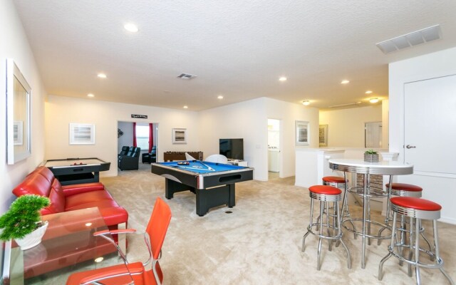 Solterra - 6140 Broad Oak Drive