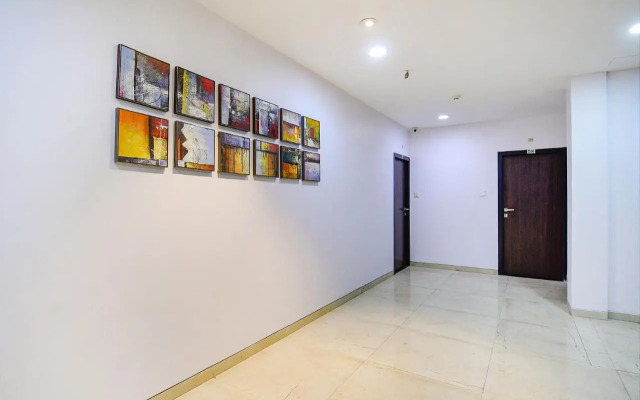 Fabhotel Rani Tower