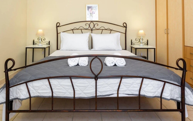 Villa Stella, 2 Bedrooms, Wifi, Near The Beach