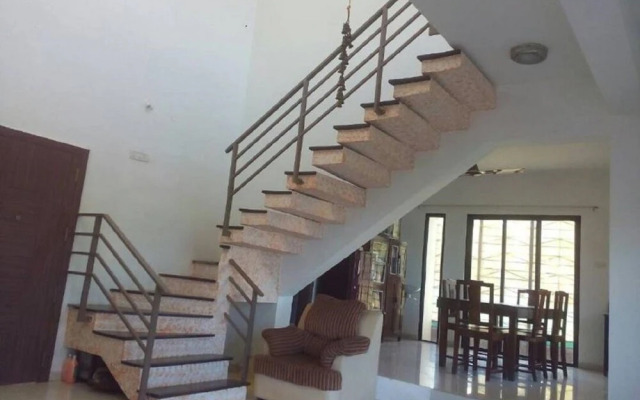 Walnut Villa