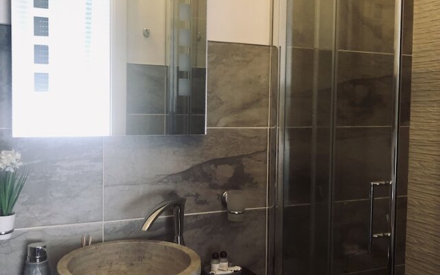 Royal Vatican Relais