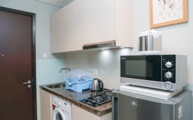 Comfy Studio at Puri Mansion Apartment