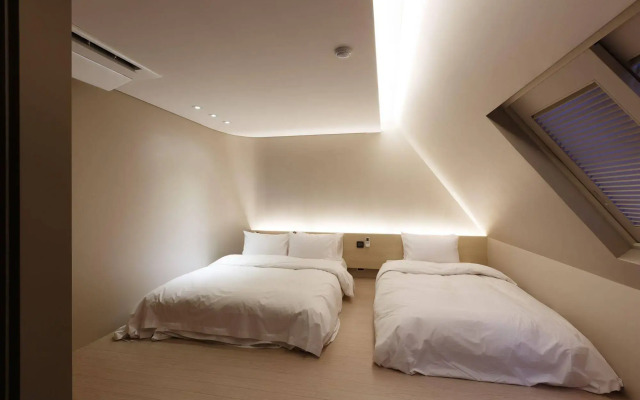 H Hotel Seocho