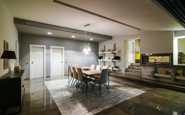Villa Selenia Gold