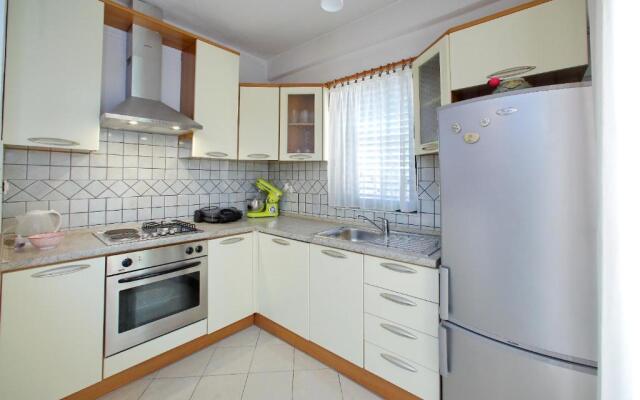 Apartments Ana