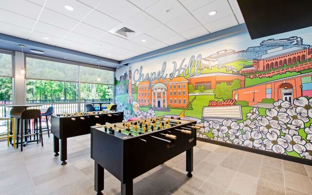 Tru by Hilton Chapel Hill