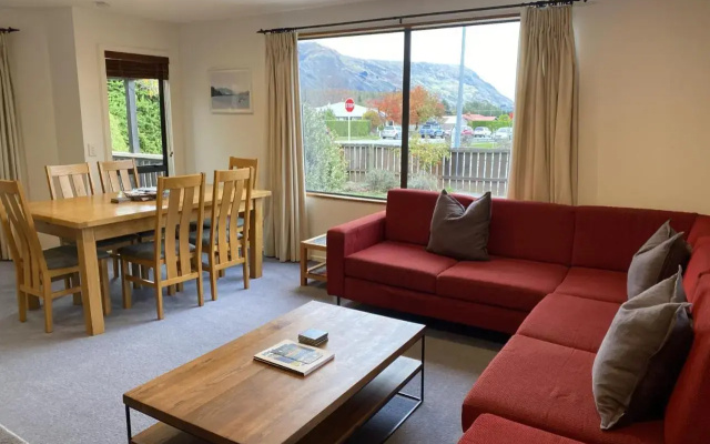 Central Wanaka 2 Bedroom Retreat