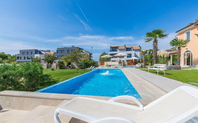 Dream - 20 m From sea - Gold