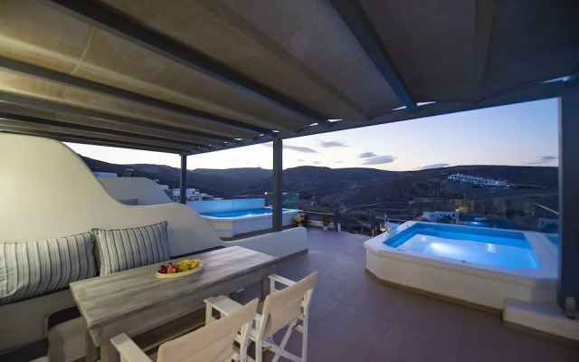 Myrsini's Luxury Suites