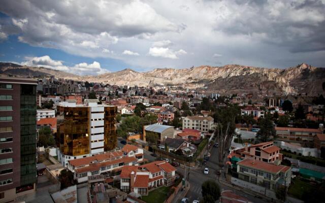 Suites Camino Real