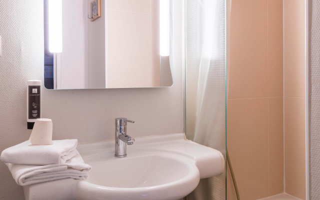B&B HOTEL Troyes Barberey