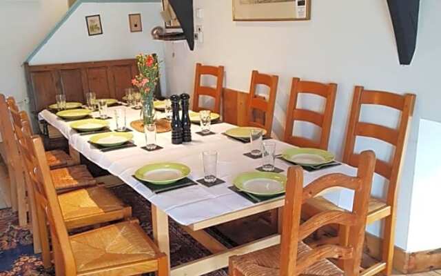 James John Hamilton House and backpacker hostel