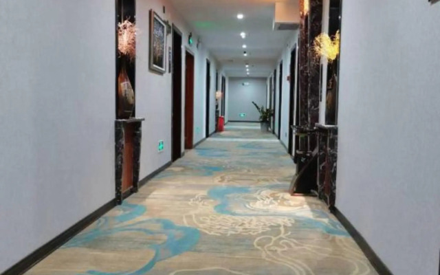 Xingwen Yinfeng Hotel
