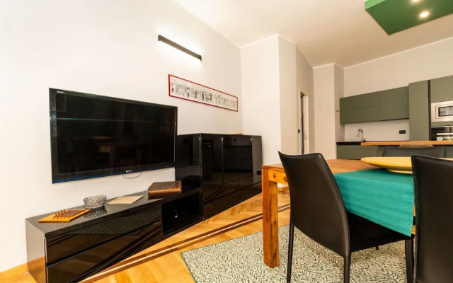 Cit Turin Flat with Panoramic Balcony