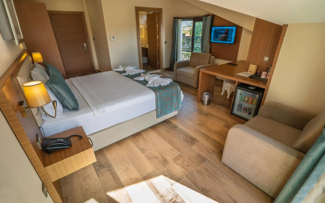 Dalyan Live Spa Resort Hotel