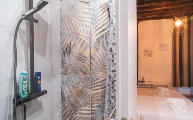 Heart of Rome Apartment