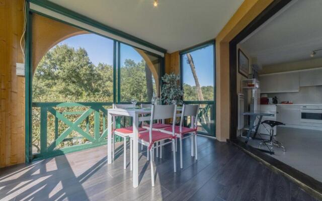 Appartement lumineux avec loggia