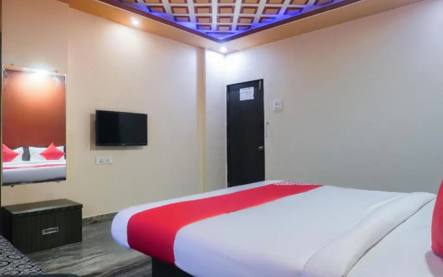 Damayanti Lodge by OYO Rooms