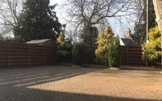 Tanera Guest House