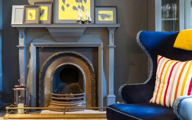 Life and Leisure Luxury Guesthouse
