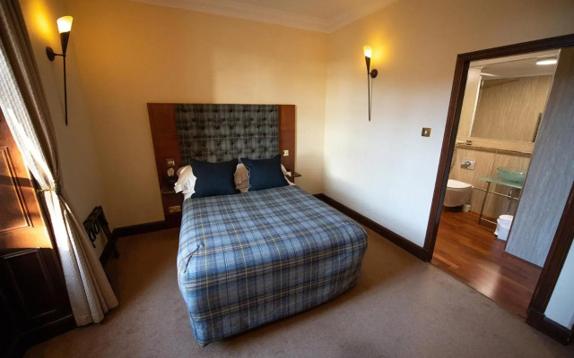 The Mansefield Hotel