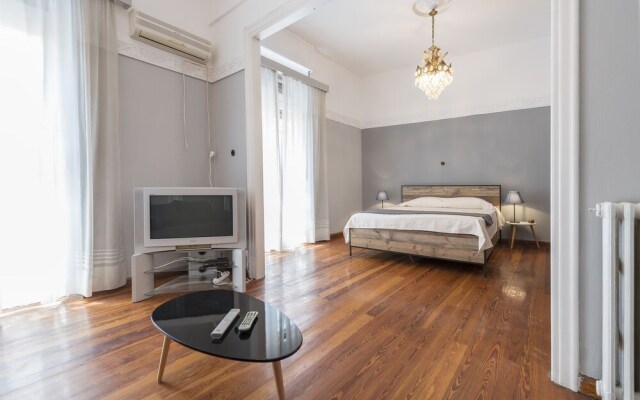 Koukaki Penthouse