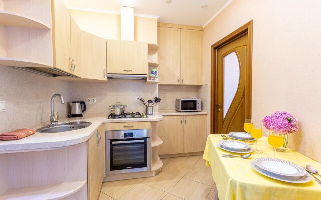 Двухкомнатная квартира с балконом и видом на море Романовский Lamare