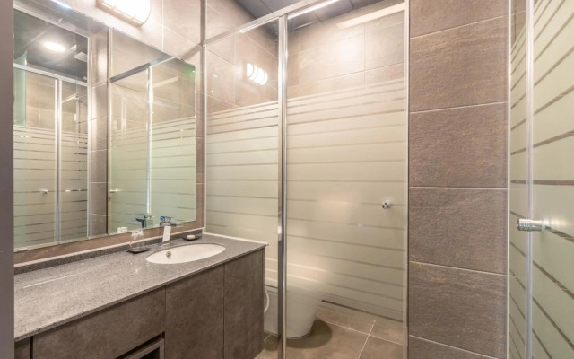 Urbanest Hotel
