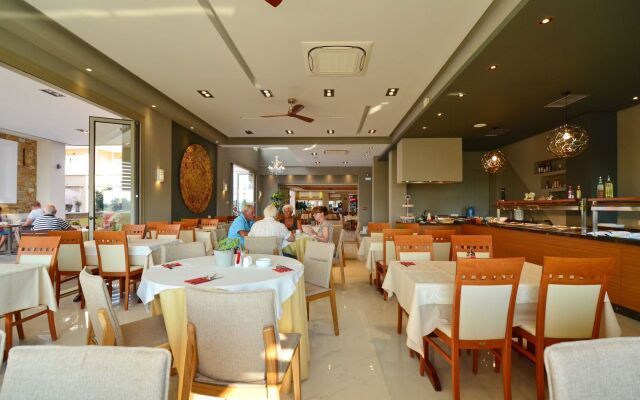 Evilion & Stilvi Sea & Sun Hotels