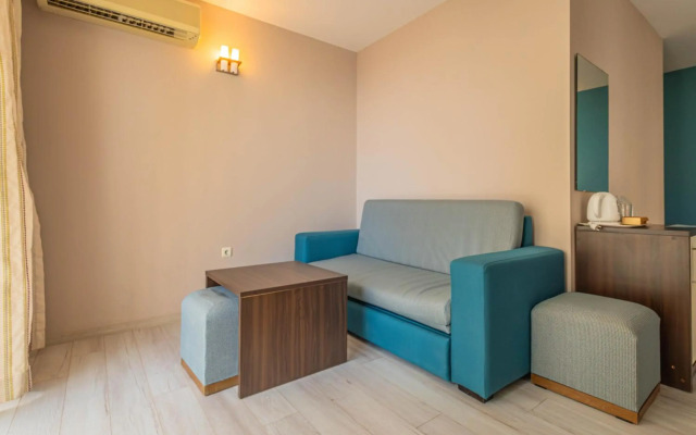 Valeo Hotel