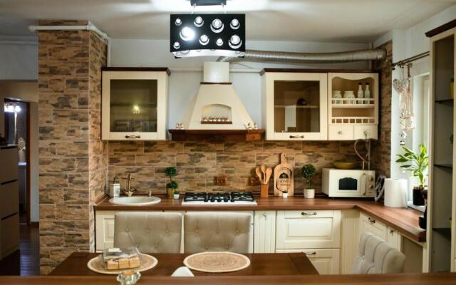 Apartament lux Crialy - 3 camere