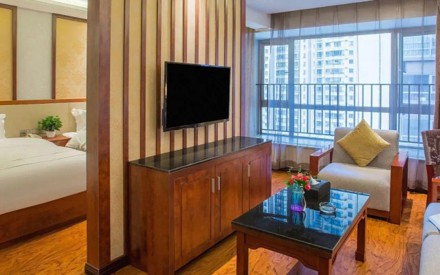 Elan Hotel (Guiyang Huaguoyuan Shopping Mall)