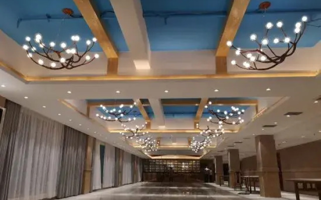 Longwan Hot Spring Hotel