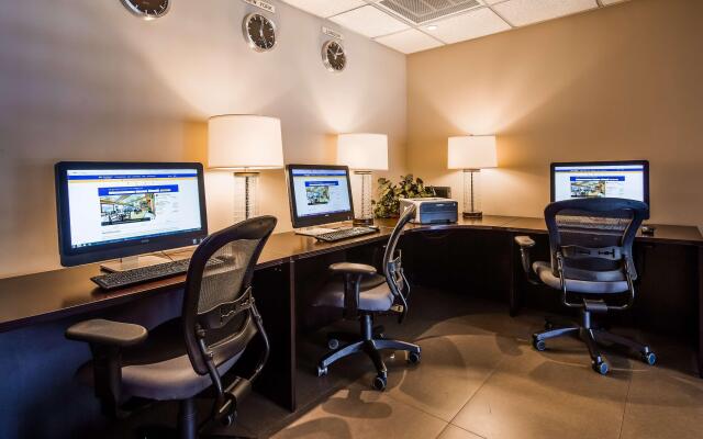 Best Western Plus Thousand Oaks Inn